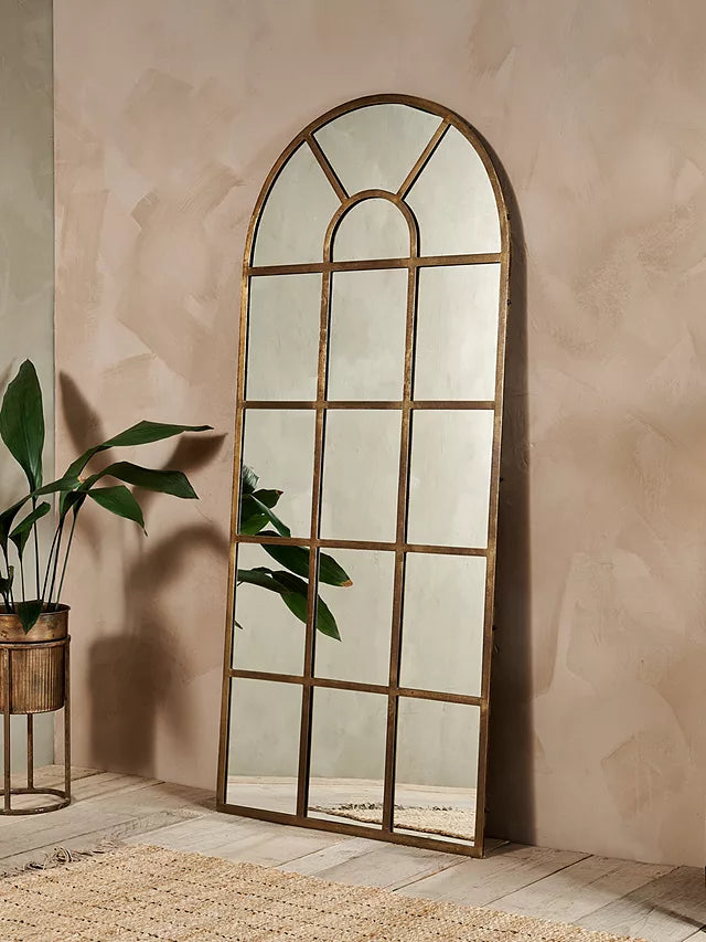 Leroy mirror