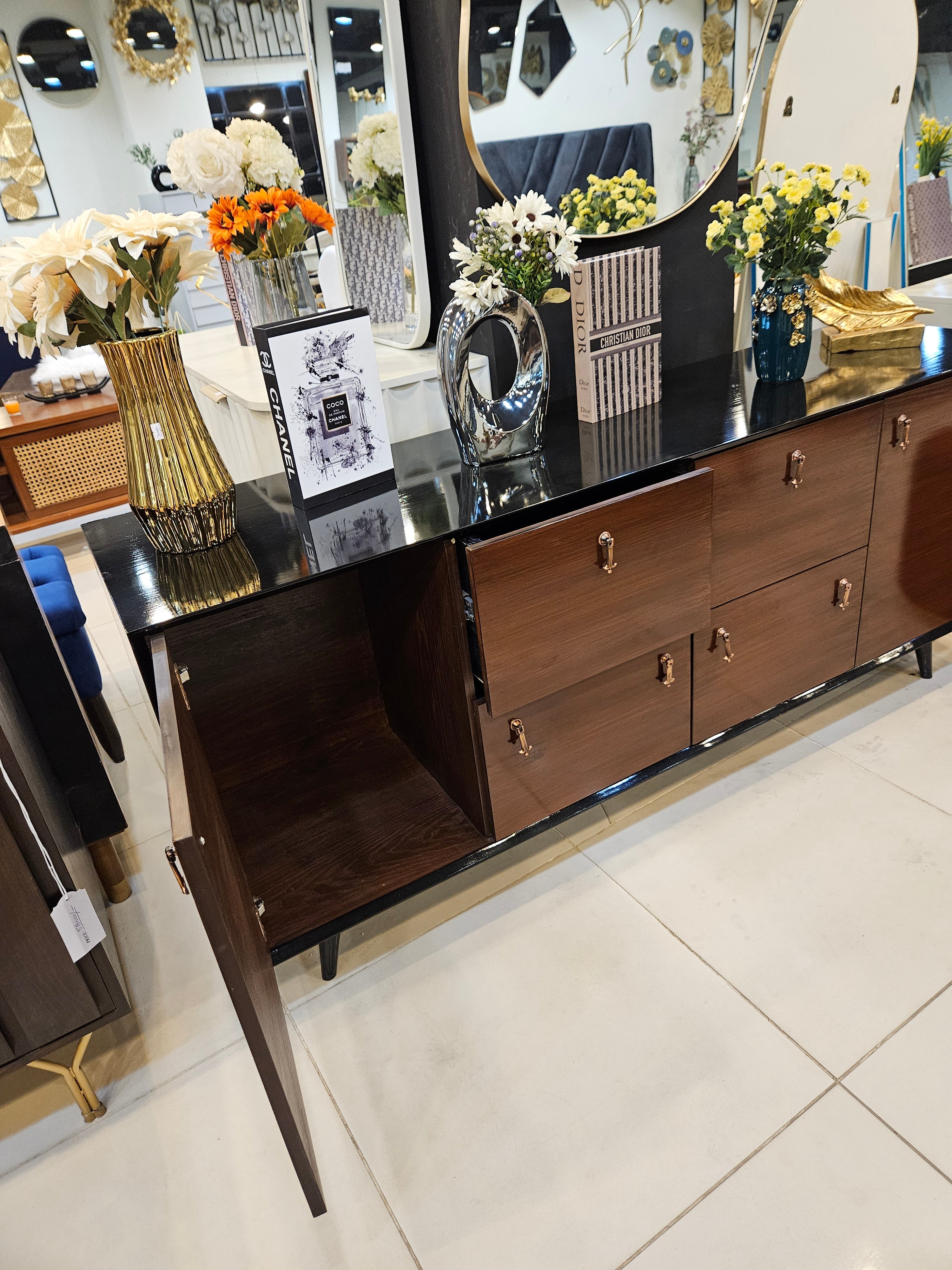Vintage pro sideboard