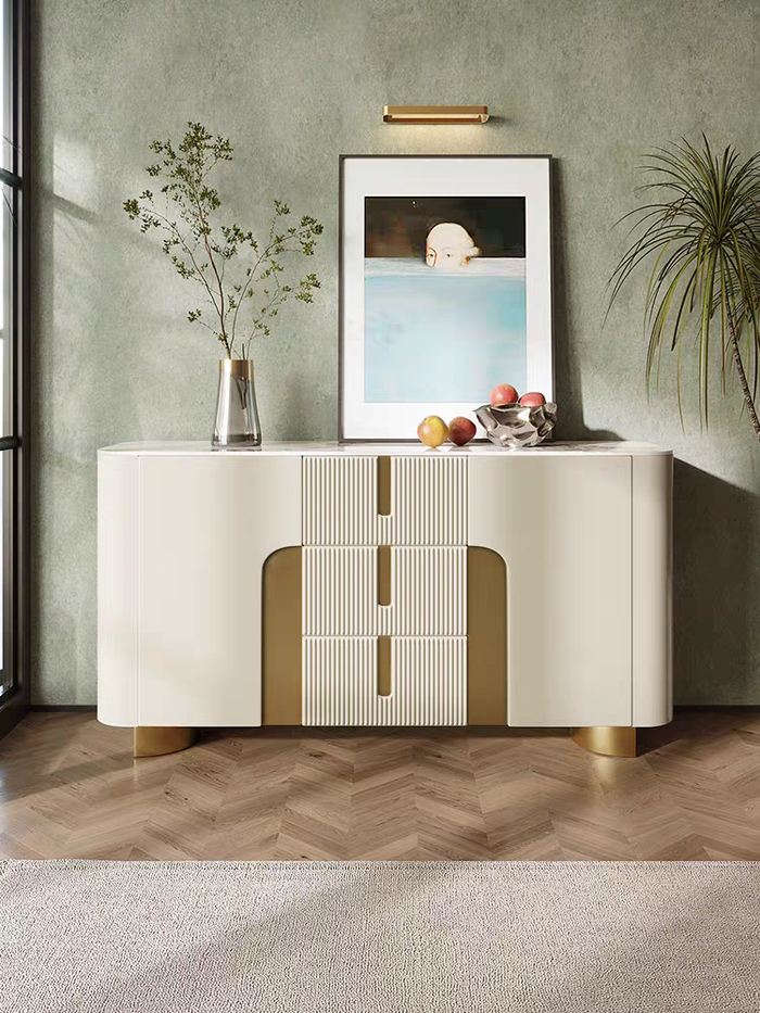 Clara sideboard