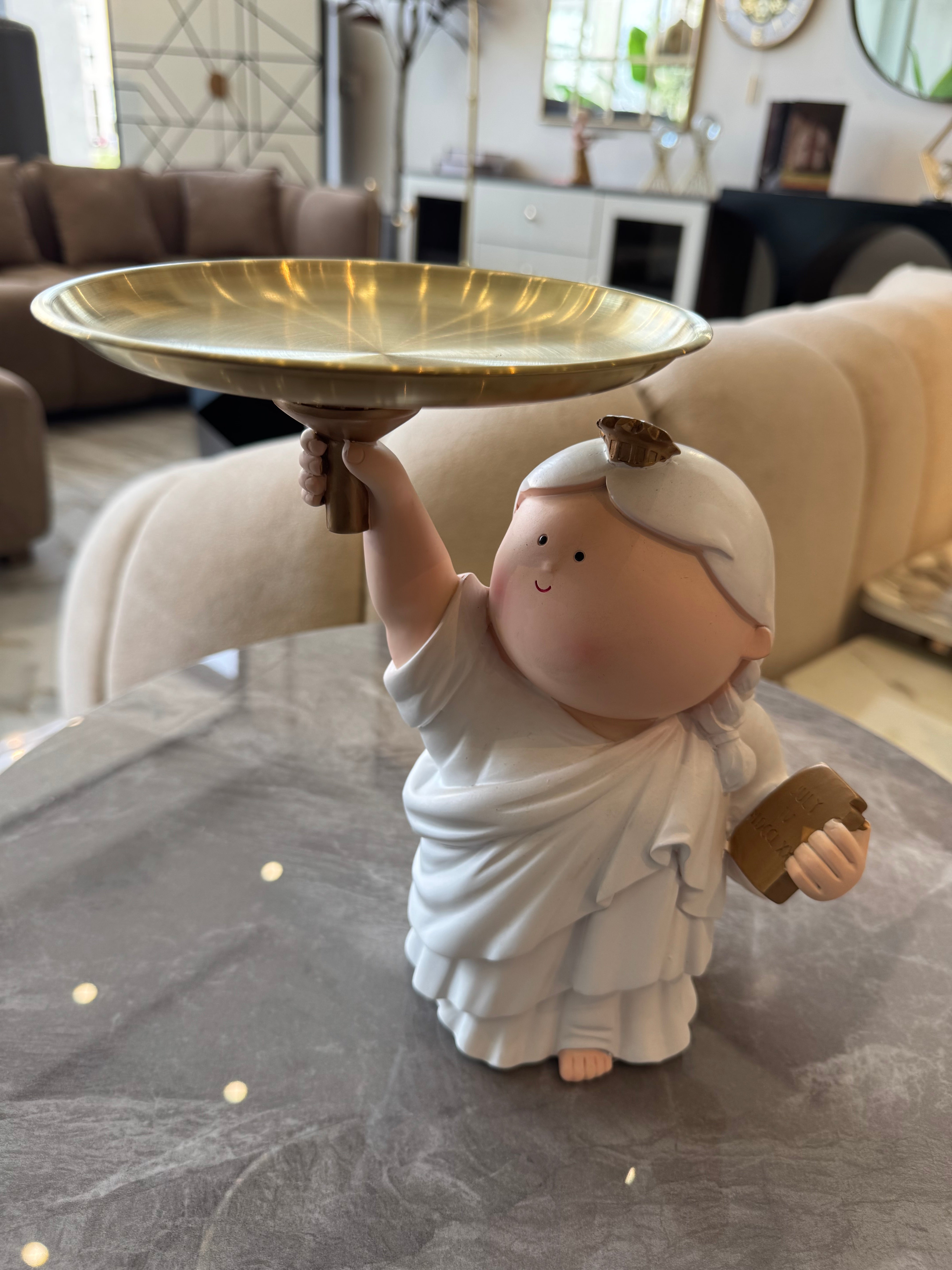 Doll decor d1