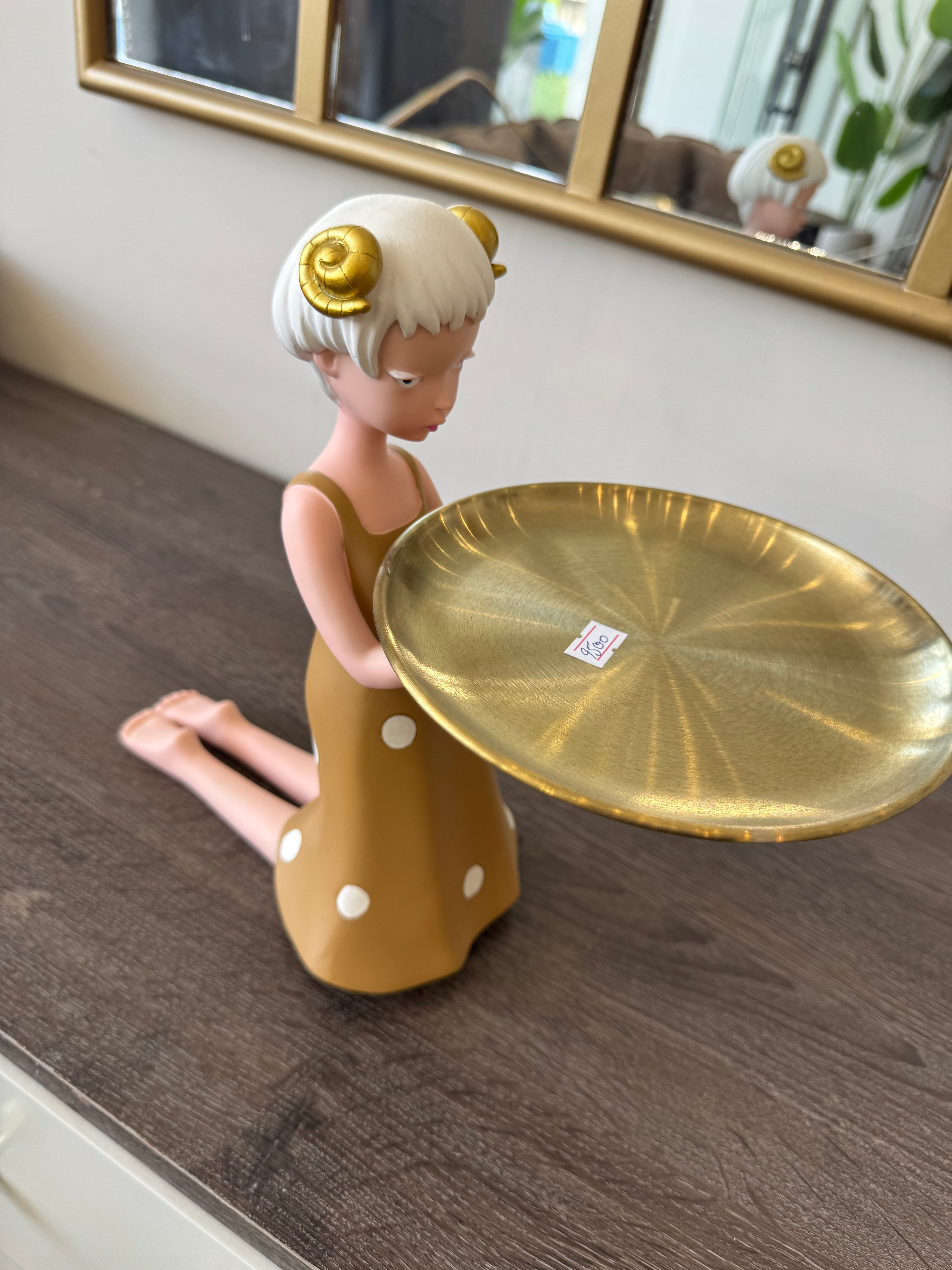 Doll tray decor