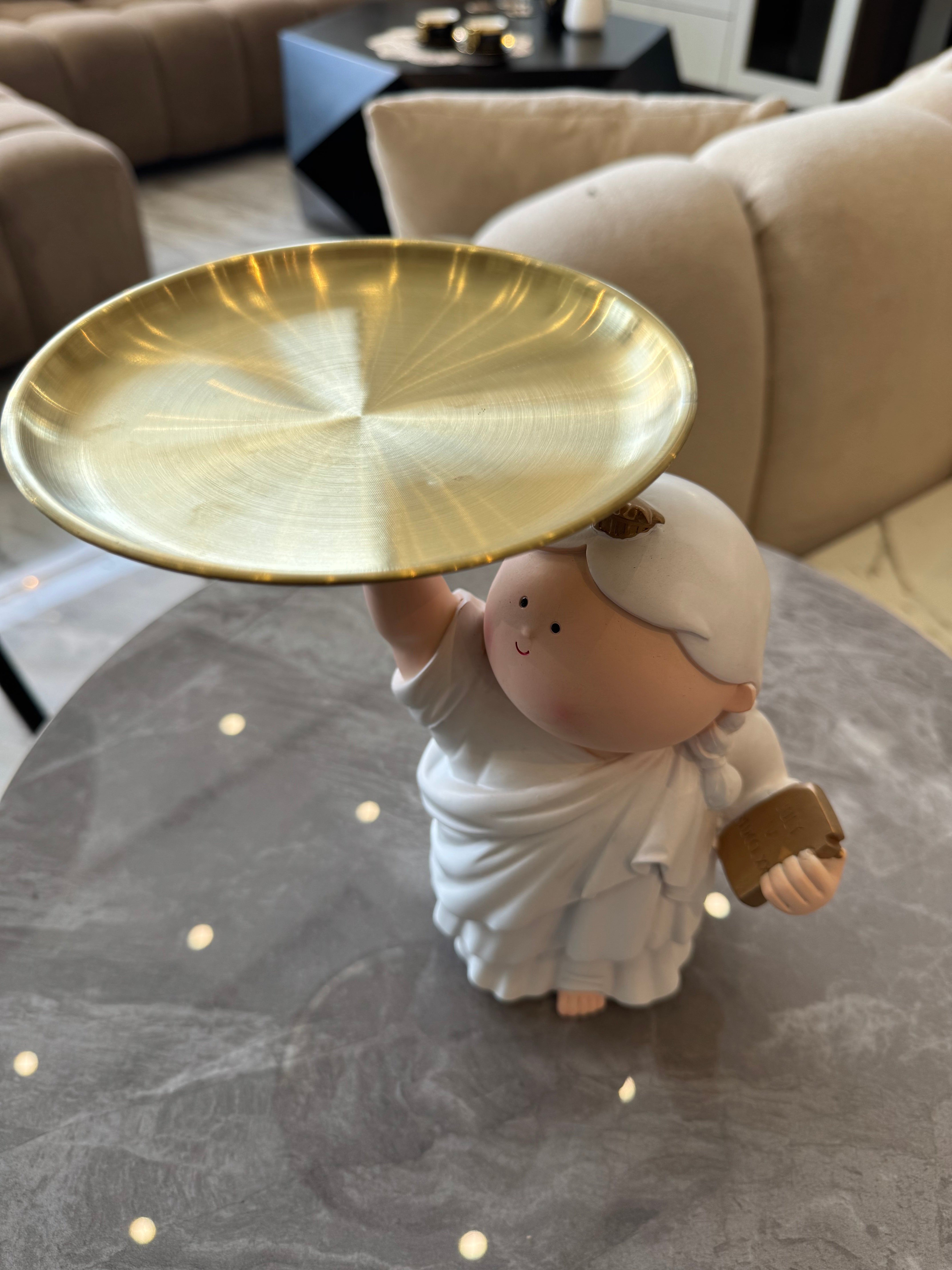Doll decor d1