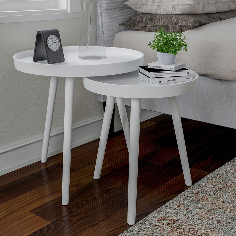 Seldon nesting tables