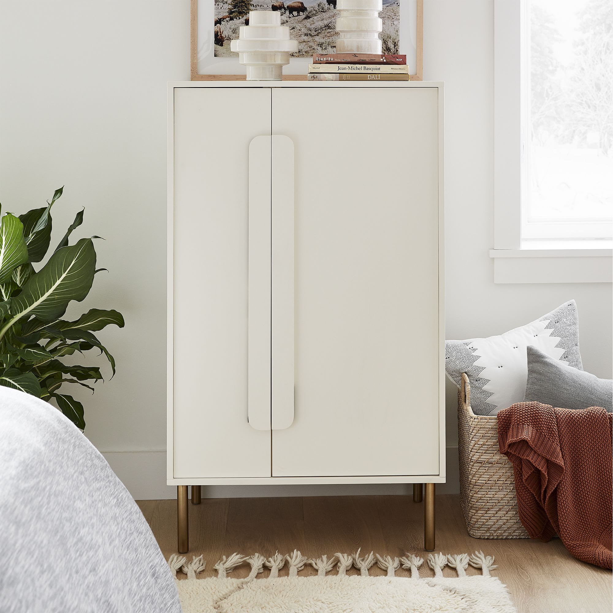 Gemini Armoire