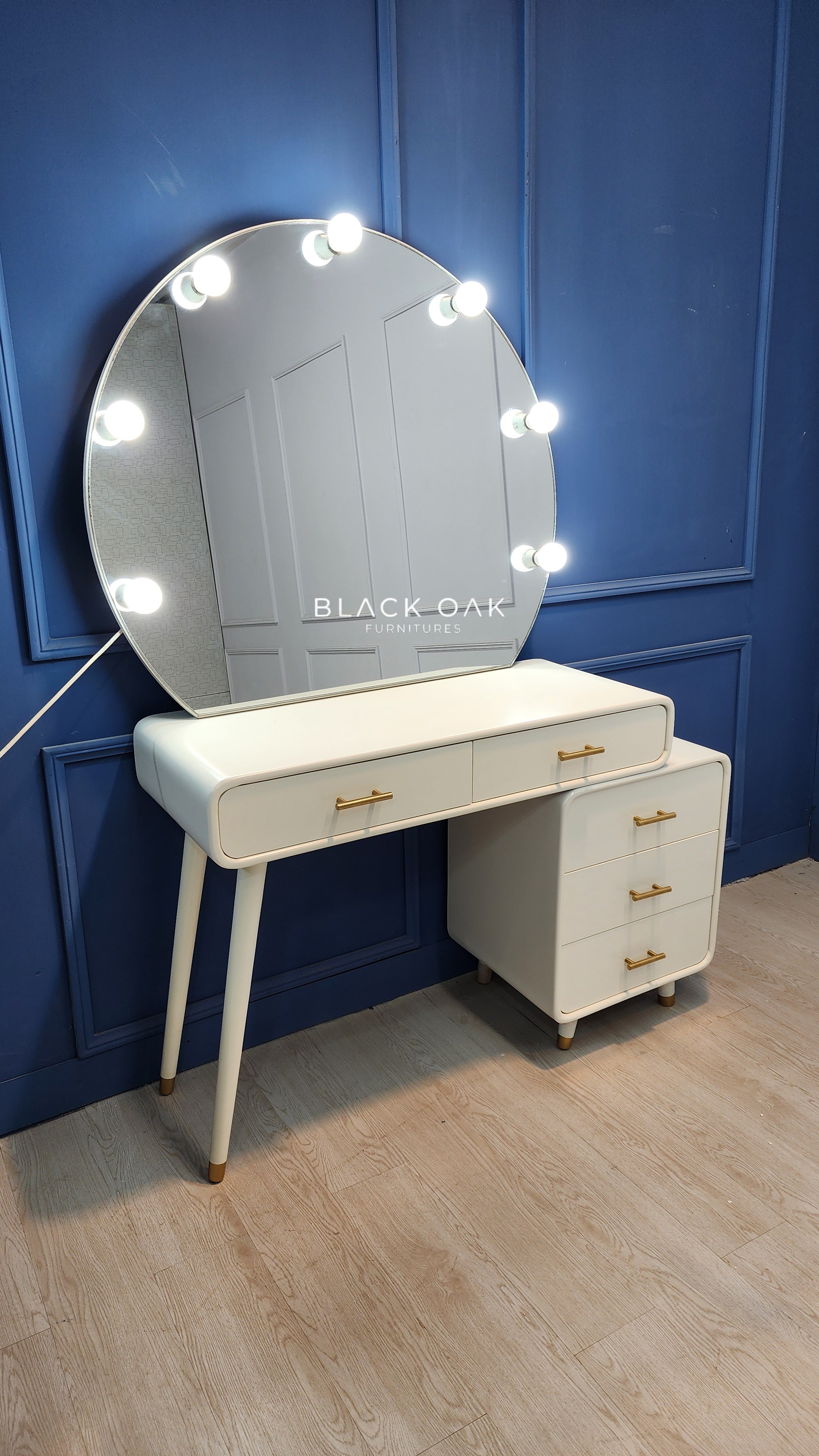 Cinderella makeup vanity