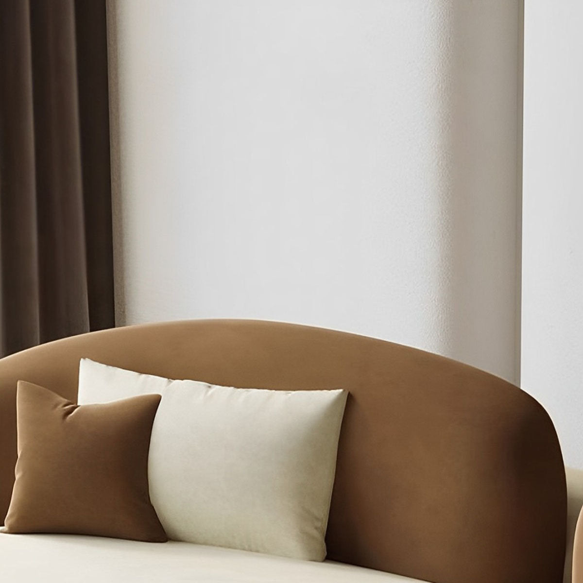 Dupe curved sofa