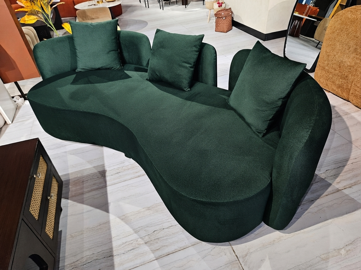 Sabrina sofa